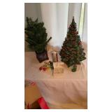 Ceramic Christmas Tree, some doves are missing,