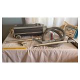 Electrolux vacuum w/ attachments (works)