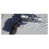 Ruger Super Blackhawk 44 mag Hunter new model