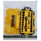 Dewalt Ratchet & Socket Set