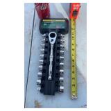 New Master Force 3/8 Drive 20 pc Set