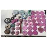 Bench grinding wheels