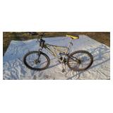 Mongoose XR 2000 bike.