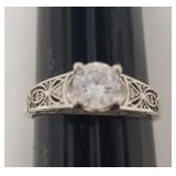 925 Sterling Silver Size 9 Ring. DWT 1.95