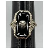 Sz.8 14k. White Gold Ring 3.88 Grams (band is