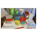 Food storage containers