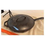 Lodge cast iron skillet, lodge lid lifter