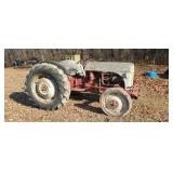 Ford 8N tractor runs needs battery. 0