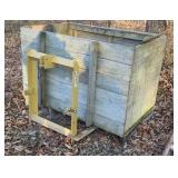 King Kutter 3 pt carrier  like new.