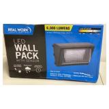 LED wall pack with sensor