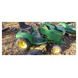 John Deere ridding lawnmower for parts.
