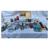 Kitchenware, Turkey S&P, Tea cups and saucer,