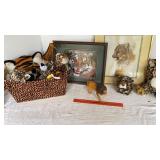 Lion and tiger pictures, leopard print stuff