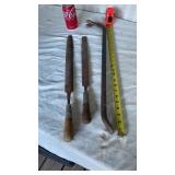 Crowbar, flat and half round rasp