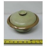 Frankoma  6vs Bowl With Lid, Lid has Small chip.