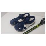 *NEW* Womens Sz.9b Shoes