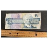 Canadian Cinq . Dollar . Five Bill