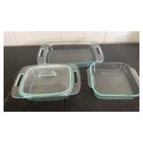 Pyrex bakeware, one with lid,