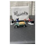 Department 56, Steppin Out On The Town, never