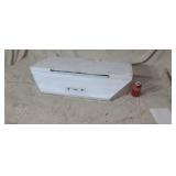 New/old store stock monarch ranghood.