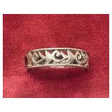 Sz.7.5 Sterling Silver Ring 2.27 Grams