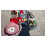 4 Totes Christmas Decorations, Wreath Storage Box