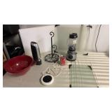 Paper Towel Holder, Cutting Boards, Strainer,