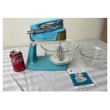 Antique General Electric Turquoise Mixer, with 2