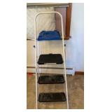Safety 1 3 Foot Step Ladder