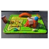 Vintage Hasbro Preschool Shuffle Town Play Farm