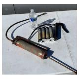 Grease Gun and Mini Grease Gun w Grease