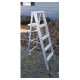 Aluminum Step Ladder