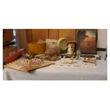 Figurines & Wall Art