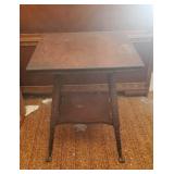 28 x 23 x 23 Claw Foot Side Table