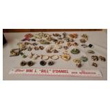 Brooches & clip On Earrings