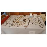 Jewelry  Necklaces, Rings, Brooches, & clip On