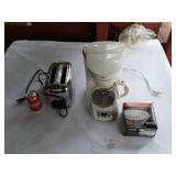 GE TOASTER:B&D COFFEE POT