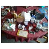 CANDLES:HOME ESSENTIALS