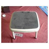 COSCO STEP STOOL