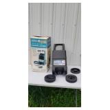 New in box 120 lb sand blaster