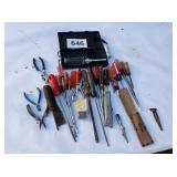SCREWDRIVERS & TOOLS