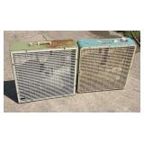 Two box fans both work.