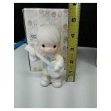 PRECIOUS MOMENTS - FIGURINE, NATIVITY WITH HINGED