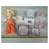 PRECIOUS MOMENTS DECOR