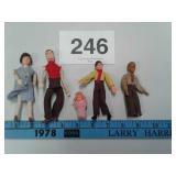 OLD DOLLS - HONG KONG