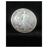 1943 WALKING LIBERTY SILVER HALF DOLLAR