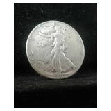 1946 WALKING LIBERTY SILVER HALF DOLLAR