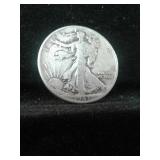 1943 WALKING LIBERTY SILVER HALF DOLLAR