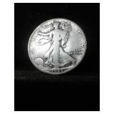 1943 WALKING LIBERTY SILVER HALF DOLLAR