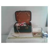 TRAVEL BAG FULL OF SEWING SUPPLIES